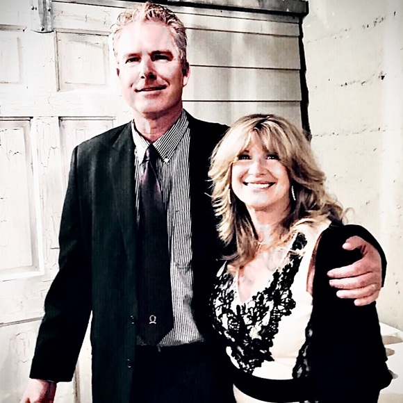 Meet your Posh Ambassador, Feathered Fox - Picture 3 of 3